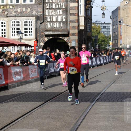 05.10.2025 - 20. swb-Marathon Bremen Yannick Fuchs http://msf.ph/oto/9225571 05.10.2025 10:56:58 Ziel 9188, 9669, 10145, 10397, 10845, 10924, 11274, 11426, 11675, 11734 meine-sportfotos.de