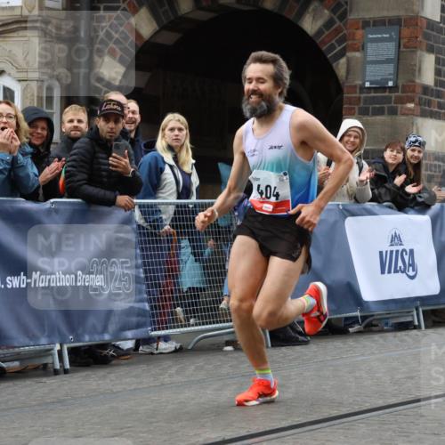 05.10.2025 - 20. swb-Marathon Bremen Strokosch-Dieckow http://msf.ph/oto/9225613 05.10.2025 12:17:52 Ziel 404 meine-sportfotos.de