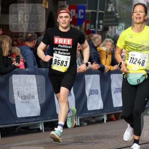 05.10.2025 - 20. swb-Marathon Bremen Strokosch-Dieckow http://msf.ph/oto/9225748 05.10.2025 10:48:55 Ziel 7414, 9216, 9255, 9583, 10047, 10733, 10877, 10973, 11248 meine-sportfotos.de