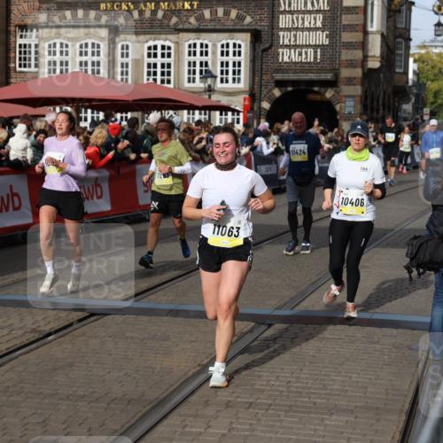 05.10.2025 - 20. swb-Marathon Bremen Yannick Fuchs http://msf.ph/oto/9225887 05.10.2025 11:00:26 Ziel 7177, 9495, 9672, 10345, 10406, 10492, 10889, 10919, 10985, 11050, 11063, 11263, 11424, 11699 meine-sportfotos.de