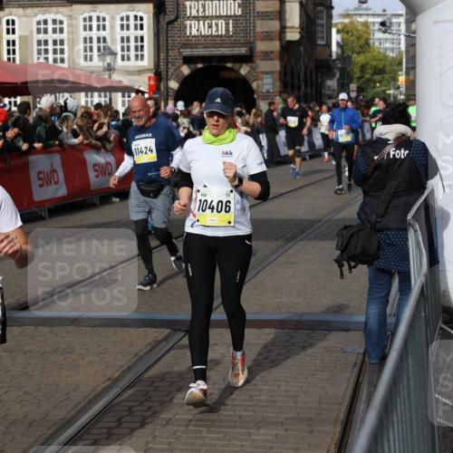 05.10.2025 - 20. swb-Marathon Bremen Yannick Fuchs http://msf.ph/oto/9225923 05.10.2025 11:00:27 Ziel 7177, 9495, 9672, 10406, 10492, 10919, 10985, 11050, 11063, 11263, 11424, 11699 meine-sportfotos.de