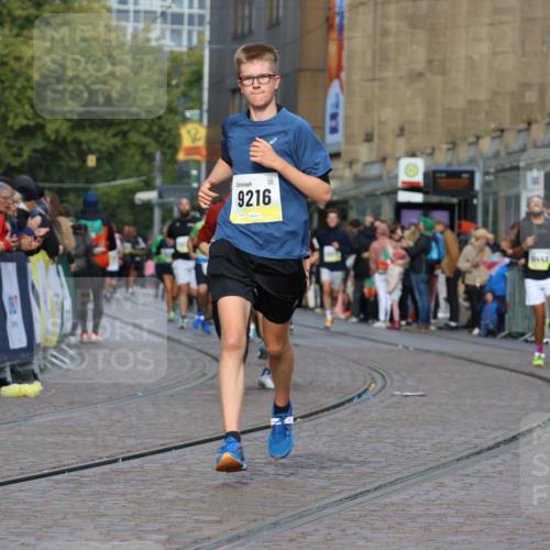 05.10.2025 - 20. swb-Marathon Bremen Strokosch-Dieckow http://msf.ph/oto/9225992 05.10.2025 10:49:00 Ziel 9014, 9216, 9317, 10449, 10733, 10973, 11248, 11695 meine-sportfotos.de