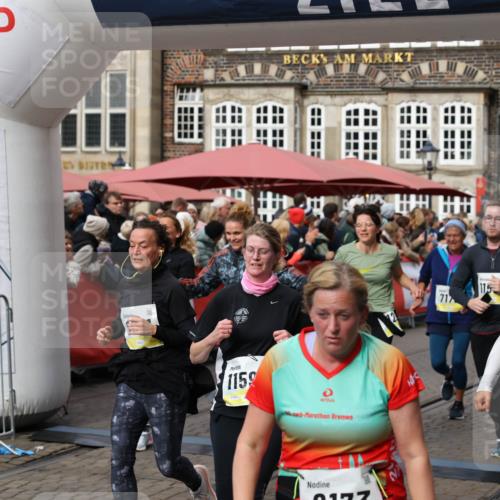 05.10.2025 - 20. swb-Marathon Bremen Yannick Fuchs http://msf.ph/oto/9226231 05.10.2025 11:00:39 Ziel 7178, 7215, 9173, 9177, 9271, 9531, 10063, 10067, 10071, 10079, 10217, 10504, 10794, 10930, 11003, 11071, 11255, 11511, 11534, 11595, 11610, 11619 meine-sportfotos.de