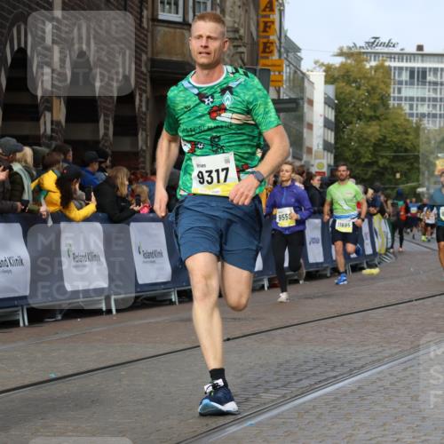 05.10.2025 - 20. swb-Marathon Bremen Strokosch-Dieckow http://msf.ph/oto/9226272 05.10.2025 10:49:07 Ziel 7202, 9014, 9317, 9457, 9556, 10016, 10221, 10449, 11673, 11695 meine-sportfotos.de