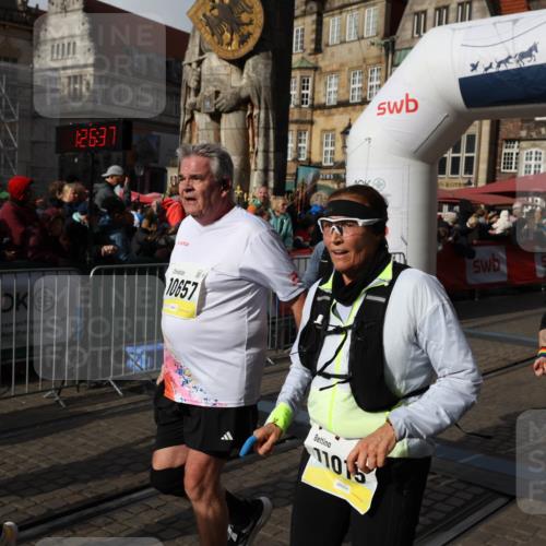 05.10.2025 - 20. swb-Marathon Bremen Yannick Fuchs http://msf.ph/oto/9226277 05.10.2025 10:57:27 Ziel 7101, 9260, 9292, 9450, 9489, 9550, 9844, 9947, 10169, 10281, 10293, 10367, 10657, 11015, 11596 meine-sportfotos.de