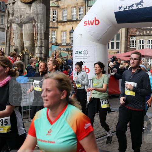 05.10.2025 - 20. swb-Marathon Bremen Yannick Fuchs http://msf.ph/oto/9226301 05.10.2025 11:00:41 Ziel 7178, 9173, 9177, 9271, 9531, 10063, 10071, 10079, 10930, 11003, 11071, 11162, 11255, 11511, 11534, 11595, 11610, 11619 meine-sportfotos.de