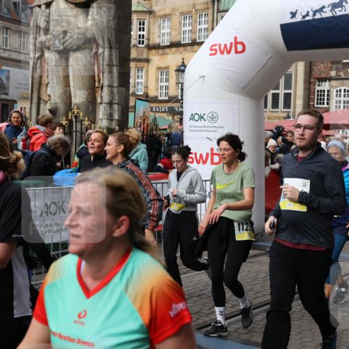 05.10.2025 - 20. swb-Marathon Bremen Yannick Fuchs http://msf.ph/oto/9226316 05.10.2025 11:00:41 Ziel 7178, 9173, 9177, 9271, 9531, 10063, 10071, 10079, 10930, 11003, 11071, 11162, 11255, 11511, 11534, 11595, 11610, 11619 meine-sportfotos.de