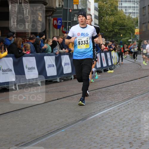 05.10.2025 - 20. swb-Marathon Bremen Strokosch-Dieckow http://msf.ph/oto/9226551 05.10.2025 10:49:16 Ziel 9206, 9333, 9708, 10221, 10715, 10735, 11057, 11598 meine-sportfotos.de