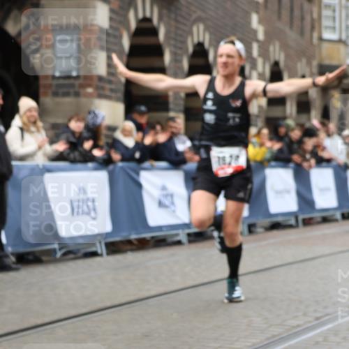 05.10.2025 - 20. swb-Marathon Bremen Strokosch-Dieckow http://msf.ph/oto/9226947 05.10.2025 12:21:50 Ziel 594, 1628 meine-sportfotos.de