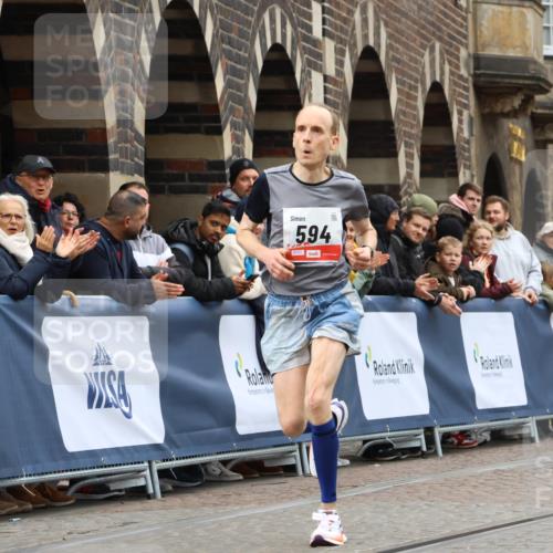 05.10.2025 - 20. swb-Marathon Bremen Strokosch-Dieckow http://msf.ph/oto/9227056 05.10.2025 12:21:54 Ziel 594 meine-sportfotos.de