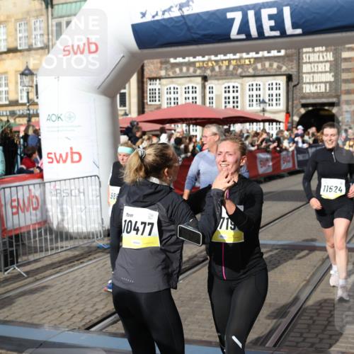 05.10.2025 - 20. swb-Marathon Bremen Yannick Fuchs http://msf.ph/oto/9227341 05.10.2025 11:01:16 Ziel 9182, 9305, 9443, 9880, 9954, 10477, 10630, 10914, 11053, 11337, 11338, 11524, 11719 meine-sportfotos.de