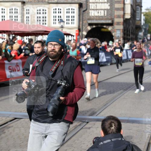 05.10.2025 - 20. swb-Marathon Bremen Yannick Fuchs http://msf.ph/oto/9227362 05.10.2025 10:58:11 Ziel 9576, 9582, 9872, 10127, 10395, 10459, 10577, 10793, 11058, 11601, 11663 meine-sportfotos.de