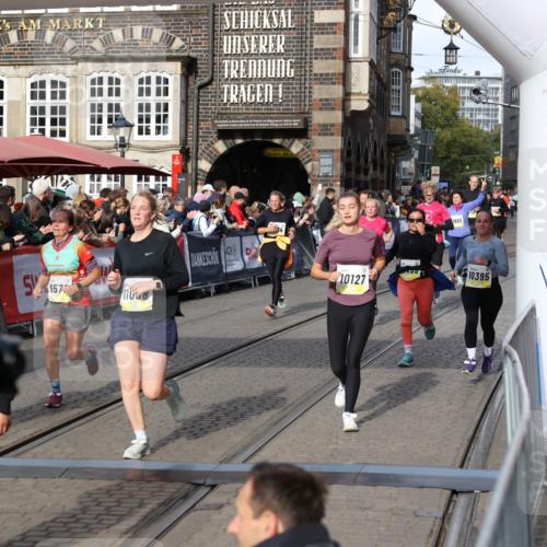 05.10.2025 - 20. swb-Marathon Bremen Yannick Fuchs http://msf.ph/oto/9227393 05.10.2025 10:58:12 Ziel 9576, 9582, 9634, 9872, 10127, 10377, 10395, 10459, 10577, 10620, 10793, 11058, 11601, 11663 meine-sportfotos.de