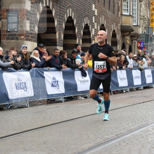05.10.2025 - 20. swb-Marathon Bremen Strokosch-Dieckow http://msf.ph/oto/9227613 05.10.2025 12:25:03 Ziel 1357 meine-sportfotos.de