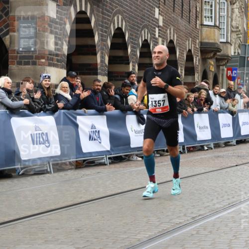 05.10.2025 - 20. swb-Marathon Bremen Strokosch-Dieckow http://msf.ph/oto/9227631 05.10.2025 12:25:03 Ziel 1357 meine-sportfotos.de