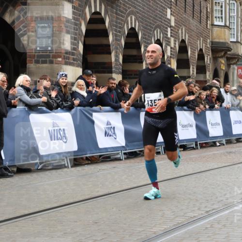 05.10.2025 - 20. swb-Marathon Bremen Strokosch-Dieckow http://msf.ph/oto/9227665 05.10.2025 12:25:03 Ziel 1357 meine-sportfotos.de