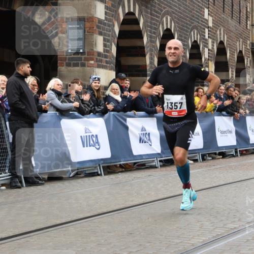 05.10.2025 - 20. swb-Marathon Bremen Strokosch-Dieckow http://msf.ph/oto/9227701 05.10.2025 12:25:04 Ziel 1357 meine-sportfotos.de