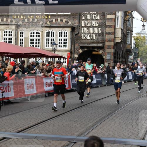 05.10.2025 - 20. swb-Marathon Bremen Yannick Fuchs http://msf.ph/oto/9227809 05.10.2025 10:58:22 Ziel 7077, 9330, 9634, 9952, 10368, 10377, 10398, 10620, 10786, 11049, 11562, 11608 meine-sportfotos.de
