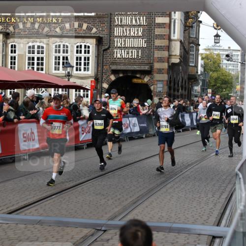 05.10.2025 - 20. swb-Marathon Bremen Yannick Fuchs http://msf.ph/oto/9227819 05.10.2025 10:58:23 Ziel 7077, 9174, 9330, 9462, 9952, 10368, 10398, 10786, 11049, 11562, 11608 meine-sportfotos.de