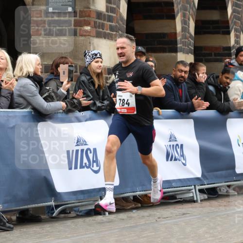 05.10.2025 - 20. swb-Marathon Bremen Strokosch-Dieckow http://msf.ph/oto/9227922 05.10.2025 12:25:20 Ziel 784 meine-sportfotos.de
