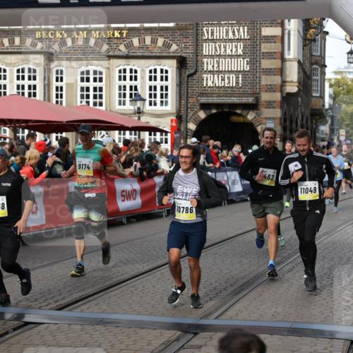 05.10.2025 - 20. swb-Marathon Bremen Yannick Fuchs http://msf.ph/oto/9227924 05.10.2025 10:58:25 Ziel 7077, 9174, 9330, 9462, 9952, 10368, 10786, 11049, 11184, 11495, 11562, 11724 meine-sportfotos.de