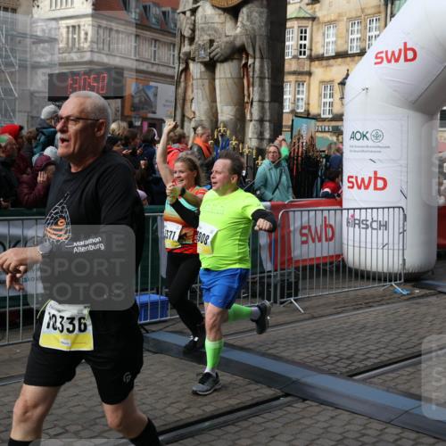 05.10.2025 - 20. swb-Marathon Bremen Yannick Fuchs http://msf.ph/oto/9228092 05.10.2025 11:01:40 Ziel 7908, 9278, 9286, 9322, 9371, 10030, 10056, 10157, 10324, 10336, 11194, 11223, 11493, 11633 meine-sportfotos.de