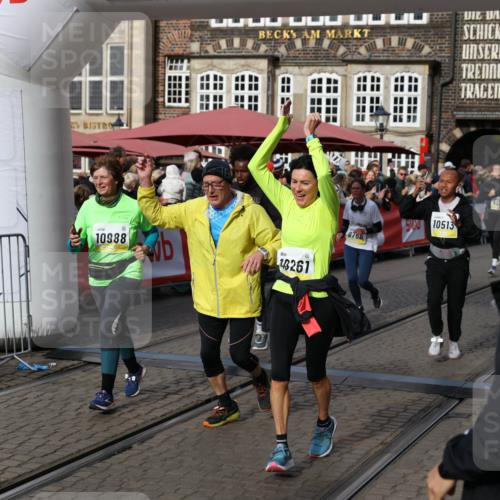 05.10.2025 - 20. swb-Marathon Bremen Yannick Fuchs http://msf.ph/oto/9228224 05.10.2025 10:58:41 Ziel 9430, 9433, 9472, 9529, 9766, 9820, 9913, 10049, 10055, 10261, 10285, 10408, 10513, 10936, 10988, 11291, 11700 meine-sportfotos.de
