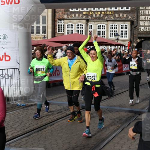 05.10.2025 - 20. swb-Marathon Bremen Yannick Fuchs http://msf.ph/oto/9228229 05.10.2025 10:58:41 Ziel 9430, 9433, 9472, 9529, 9766, 9820, 9913, 10049, 10055, 10261, 10285, 10408, 10513, 10936, 10988, 11291, 11700 meine-sportfotos.de