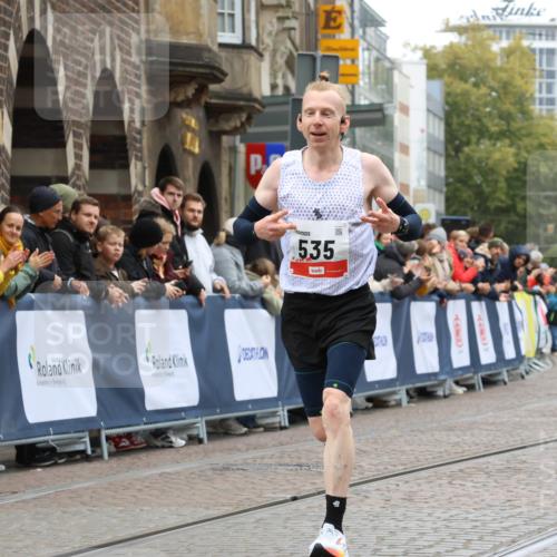 05.10.2025 - 20. swb-Marathon Bremen Strokosch-Dieckow http://msf.ph/oto/9228281 05.10.2025 12:25:55 Ziel 535 meine-sportfotos.de