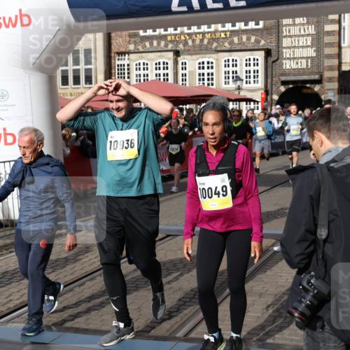 05.10.2025 - 20. swb-Marathon Bremen Yannick Fuchs http://msf.ph/oto/9228329 05.10.2025 10:58:46 Ziel 7163, 8585, 9359, 9370, 9430, 9472, 9529, 9622, 9714, 9766, 9913, 10049, 10261, 10285, 10513, 10527, 10591, 10679, 10871, 10936, 10988, 11078 meine-sportfotos.de