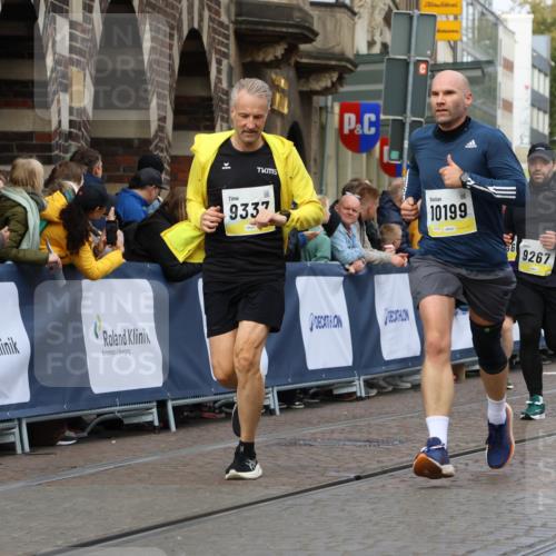 05.10.2025 - 20. swb-Marathon Bremen Strokosch-Dieckow http://msf.ph/oto/9228389 05.10.2025 10:50:32 Ziel 9267, 9299, 9337, 9578, 9986, 10199, 10251, 11062, 11344, 11466, 11660 meine-sportfotos.de