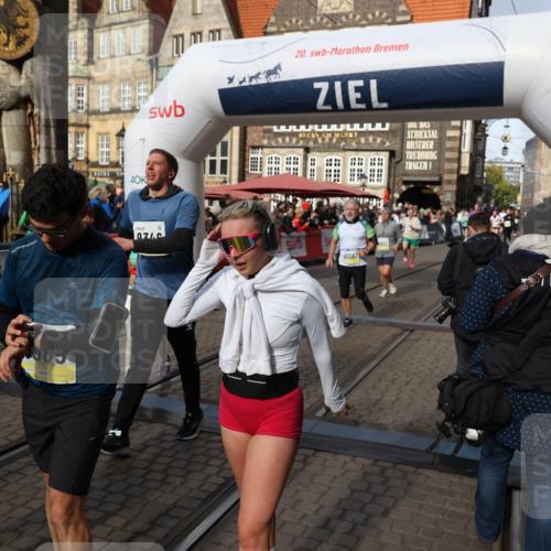05.10.2025 - 20. swb-Marathon Bremen Yannick Fuchs http://msf.ph/oto/9228413 05.10.2025 10:58:54 Ziel 7163, 8585, 9346, 9370, 9540, 9622, 9714, 10263, 10561, 10591, 10679, 10871, 11078, 11290, 11651 meine-sportfotos.de