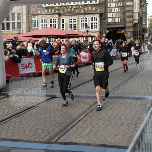 05.10.2025 - 20. swb-Marathon Bremen Yannick Fuchs http://msf.ph/oto/9228557 05.10.2025 11:01:50 Ziel 9189, 9269, 9294, 9432, 9782, 10004, 10026, 10030, 10370, 10562, 10903, 10904, 11223, 11463, 11732, 11733 meine-sportfotos.de