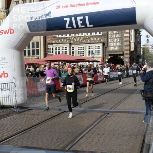 05.10.2025 - 20. swb-Marathon Bremen Yannick Fuchs http://msf.ph/oto/9228605 05.10.2025 10:59:00 Ziel 9349, 9518, 9542, 10080, 10263, 10560, 10561, 11290, 11483, 11612, 11651 meine-sportfotos.de