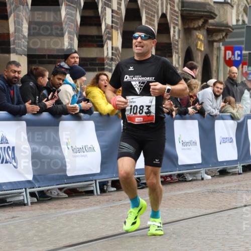 05.10.2025 - 20. swb-Marathon Bremen Strokosch-Dieckow http://msf.ph/oto/9228640 05.10.2025 12:26:11 Ziel 1083 meine-sportfotos.de