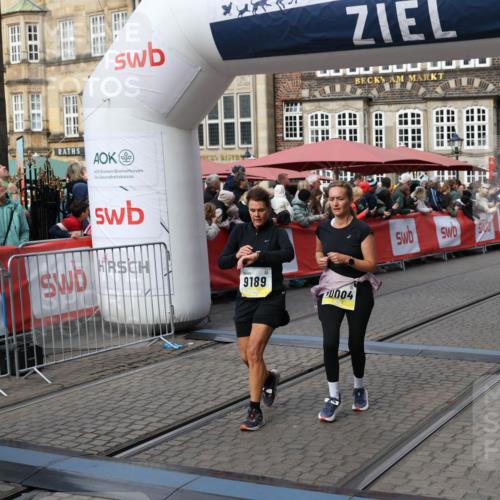 05.10.2025 - 20. swb-Marathon Bremen Yannick Fuchs http://msf.ph/oto/9228757 05.10.2025 11:01:54 Ziel 9189, 9237, 9269, 9294, 9782, 10004, 10370, 10903, 10904 meine-sportfotos.de