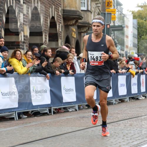 05.10.2025 - 20. swb-Marathon Bremen Strokosch-Dieckow http://msf.ph/oto/9228794 05.10.2025 12:26:51 Ziel 1493 meine-sportfotos.de