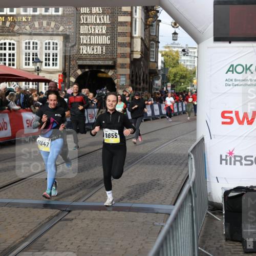 05.10.2025 - 20. swb-Marathon Bremen Yannick Fuchs http://msf.ph/oto/9228879 05.10.2025 11:02:00 Ziel 9237, 9365, 9655, 10004, 10558, 10837, 11415, 11647 meine-sportfotos.de