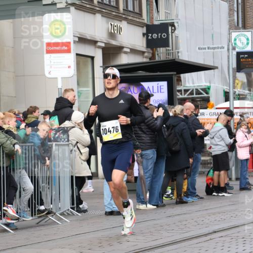 05.10.2025 - 20. swb-Marathon Bremen Strokosch-Dieckow http://msf.ph/oto/9228932 05.10.2025 10:34:55 Ziel 9336, 9340, 10476, 11443, 9336, 9340, 10476, 11443 meine-sportfotos.de