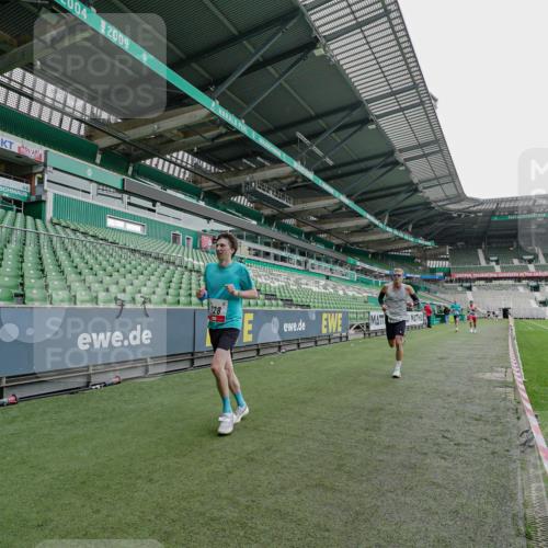 05.10.2025 - 20. swb-Marathon Bremen Michael Burmester http://msf.ph/oto/9228969 05.10.2025 12:37:16 Laufen im Stadion 140, 221, 436, 508, 728, 787, 933, 1088, 1245, 1418, 1443, 1567, 1616, 1633, 1801, 1849, 1901, 1907, 1912, 2132, 2135, 2186, 2268, 5423, 5536, 5582, 5625, 7266, 8883, 9080, 298, 735, 761, 1231, 3198, 8099 meine-sportfotos.de