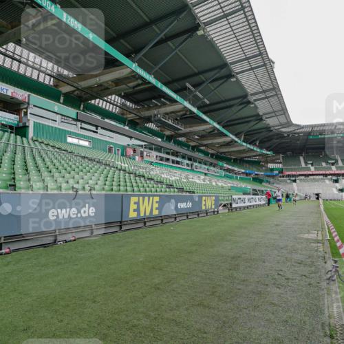 05.10.2025 - 20. swb-Marathon Bremen Michael Burmester http://msf.ph/oto/9229031 05.10.2025 12:38:24 Laufen im Stadion 383, 1005, 1058, 1379, 1520, 1833, 2168, 57, 481, 2168, 5423, 5582, 7266, 9080 meine-sportfotos.de