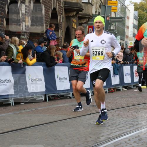 05.10.2025 - 20. swb-Marathon Bremen Strokosch-Dieckow http://msf.ph/oto/9229091 05.10.2025 10:50:55 Ziel 9199, 9399, 9425, 9630, 9663, 9966, 10029, 10227, 10254, 10378, 10534, 10698, 10743, 10932, 11061, 11220, 11311, 11391 meine-sportfotos.de