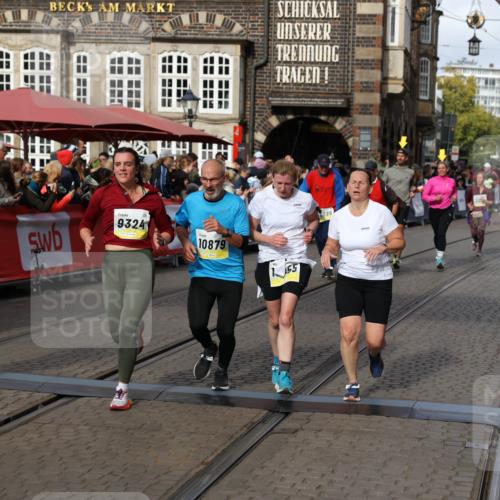 05.10.2025 - 20. swb-Marathon Bremen Yannick Fuchs http://msf.ph/oto/9229151 05.10.2025 11:02:09 Ziel 9324, 9536, 9686, 10837, 10855, 10879, 10887, 10944, 11415, 11459 meine-sportfotos.de