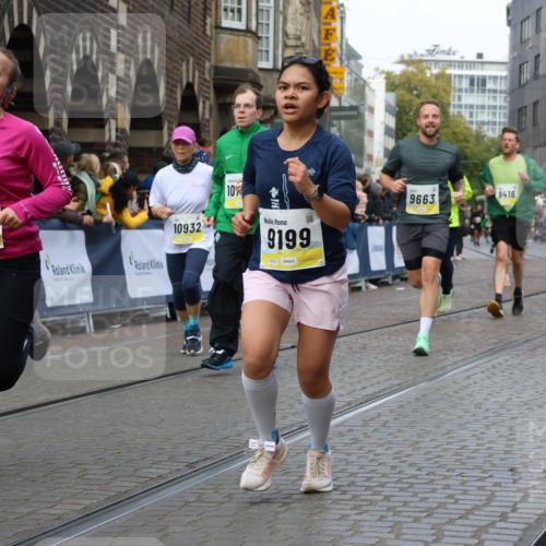 05.10.2025 - 20. swb-Marathon Bremen Strokosch-Dieckow http://msf.ph/oto/9229292 05.10.2025 10:51:01 Ziel 9199, 9256, 9287, 9416, 9425, 9630, 9663, 9894, 10206, 10226, 10254, 10378, 10669, 10743, 10932, 11061, 11279, 11391, 11573 meine-sportfotos.de