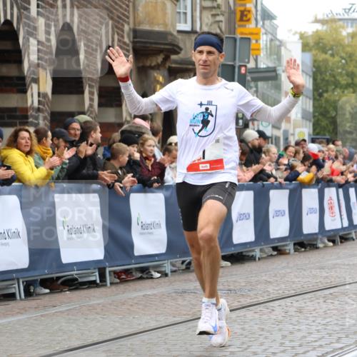 05.10.2025 - 20. swb-Marathon Bremen Strokosch-Dieckow http://msf.ph/oto/9229371 05.10.2025 12:27:47 Ziel 1, 1620 meine-sportfotos.de