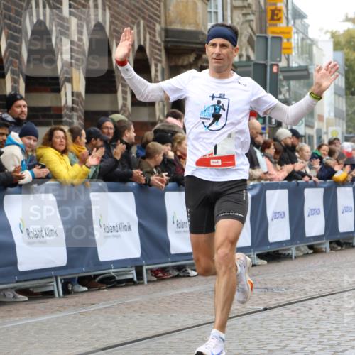 05.10.2025 - 20. swb-Marathon Bremen Strokosch-Dieckow http://msf.ph/oto/9229412 05.10.2025 12:27:47 Ziel 1, 1620 meine-sportfotos.de