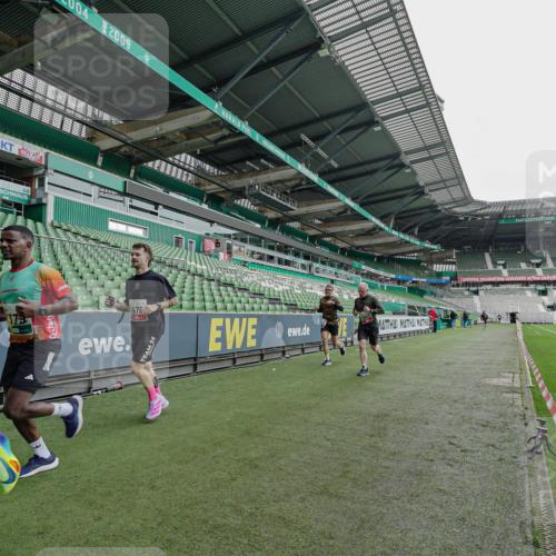 05.10.2025 - 20. swb-Marathon Bremen Michael Burmester http://msf.ph/oto/9229416 05.10.2025 12:41:23 Laufen im Stadion 9, 37, 38, 40, 45, 198, 377, 623, 689, 1042, 1258, 1368, 1476, 2048, 2064, 2169, 2284, 2497, 2670, 2683, 2743, 2801, 2909, 3707, 3817, 4158, 4375, 4984, 6566, 8211, 46, 945, 2036, 2057, 7587 meine-sportfotos.de