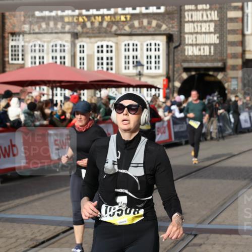 05.10.2025 - 20. swb-Marathon Bremen Yannick Fuchs http://msf.ph/oto/9229584 05.10.2025 11:02:18 Ziel 9363, 9426, 9686, 10301, 10508, 11014, 11454, 11459, 11646 meine-sportfotos.de