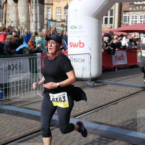 05.10.2025 - 20. swb-Marathon Bremen Yannick Fuchs http://msf.ph/oto/9229627 05.10.2025 11:02:19 Ziel 9363, 9426, 9686, 10301, 10508, 11014, 11340, 11454, 11459, 11646 meine-sportfotos.de