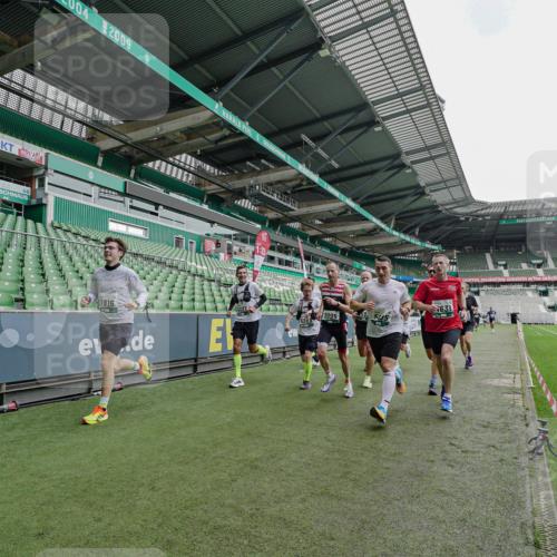 05.10.2025 - 20. swb-Marathon Bremen Michael Burmester http://msf.ph/oto/9229655 05.10.2025 12:43:21 Laufen im Stadion 577, 588, 628, 662, 706, 1105, 1123, 1265, 1641, 1652, 1745, 1810, 2062, 2141, 2385, 2967, 3391, 3435, 3580, 3705, 4369, 4631, 4664, 4867, 5014, 5231, 5287, 5470, 5495, 5741, 5815, 5988, 6224, 6385, 6423, 6912, 7269, 7472, 7498, 7547, 7668, 7764, 7816, 7834, 8053, 8275, 8520, 8593, 9095, 907, 965, 1123, 1215, 1612, 1645, 2068, 3294, 5028, 7405 meine-sportfotos.de